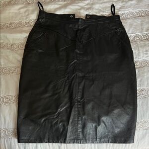 Black Leather Pencil Skirt - Women's Classic